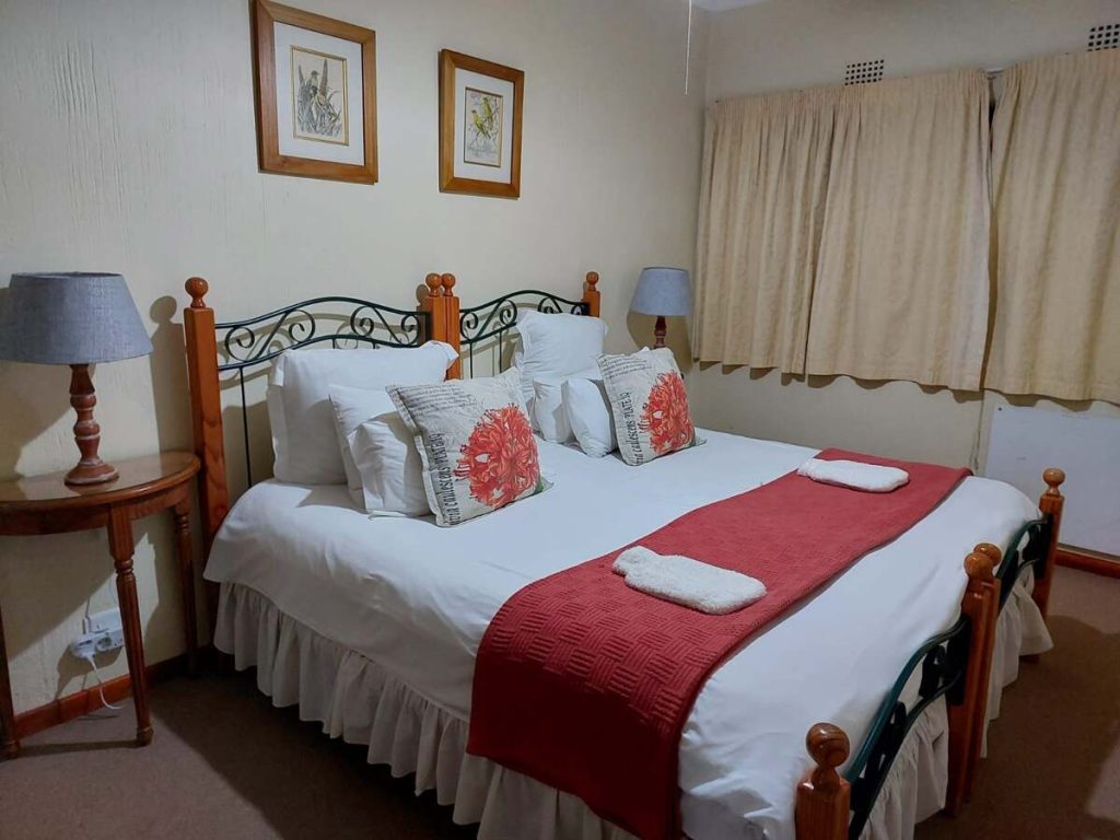 The bedroom of the Lavender Tree Cottage